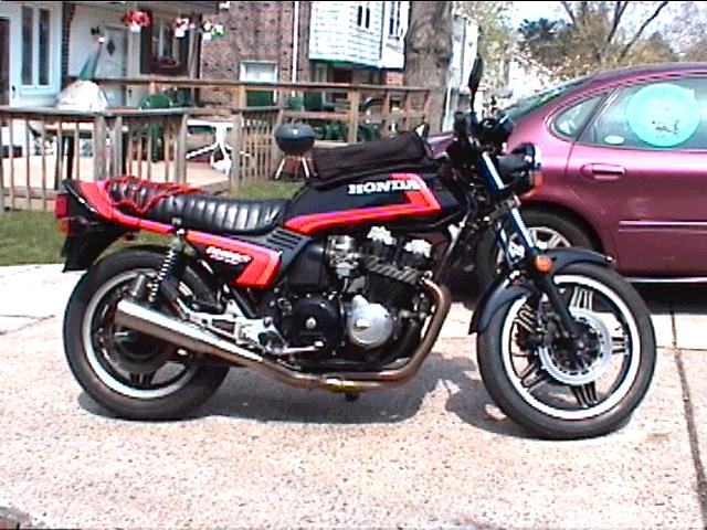 WolfieMedic's Honda CB900F