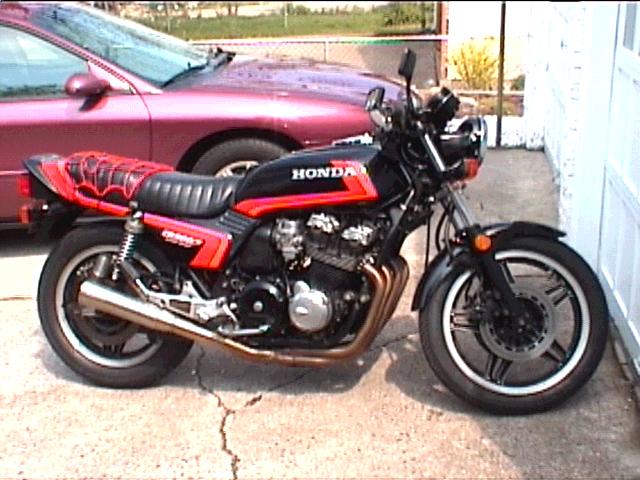 WolfieMedic's Honda CB900F