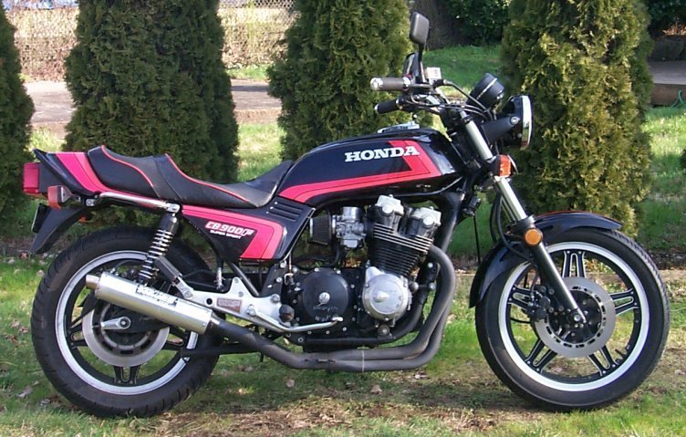Robert E. Dier's Honda CB900F2 - Picture #1