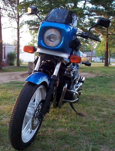 Mike Antoniades' Honda CB900F2
