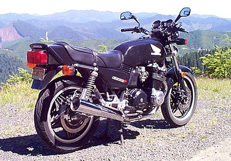 Chris Dion's 1981 Honda CB900F Photo #2