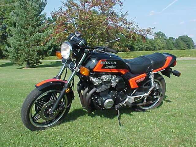 Brooks Jones' 1983 Honda CB900F Photo #2