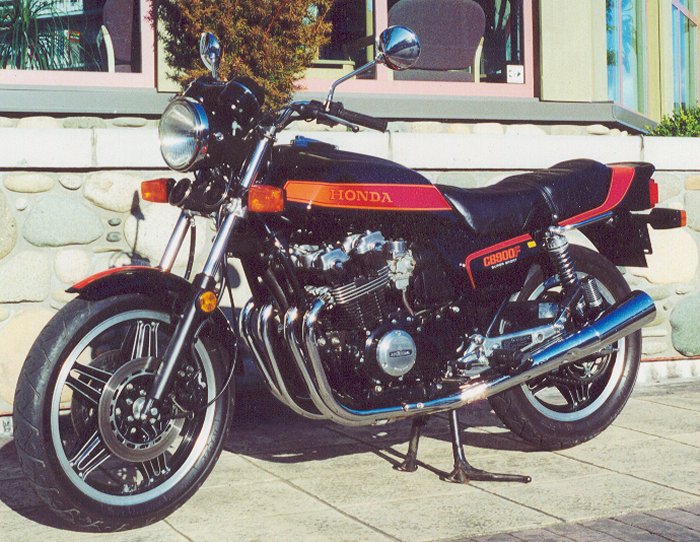 Adrian Hughes' 1981 Honda CB900F Photo #2